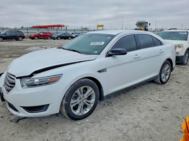 2018 FORD TAURUS SE — VIN 1FAHP2D8XJG137858