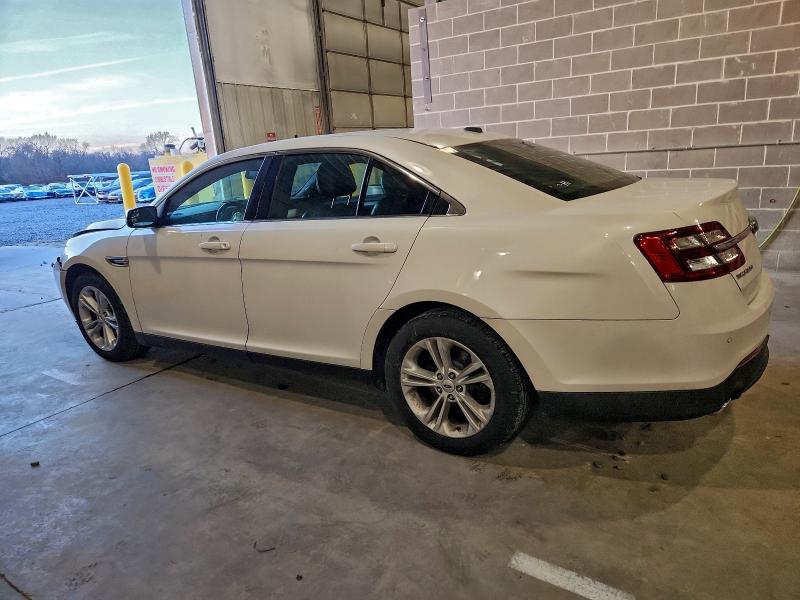 1FAHP2E82FG193802