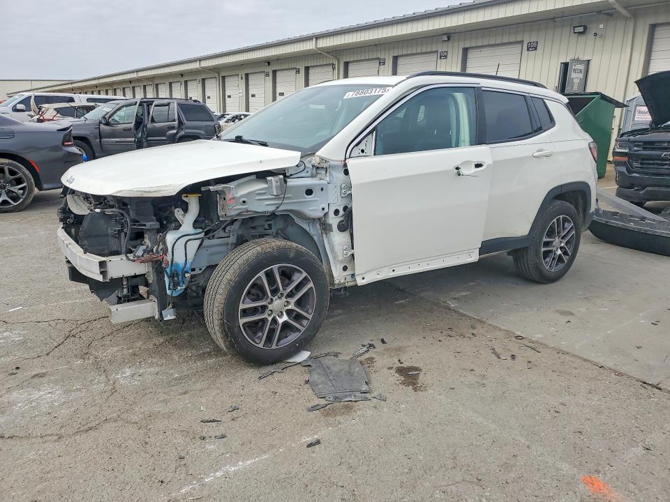 2018 JEEP COMPASS — VIN 3C4NJCBB4JT420416