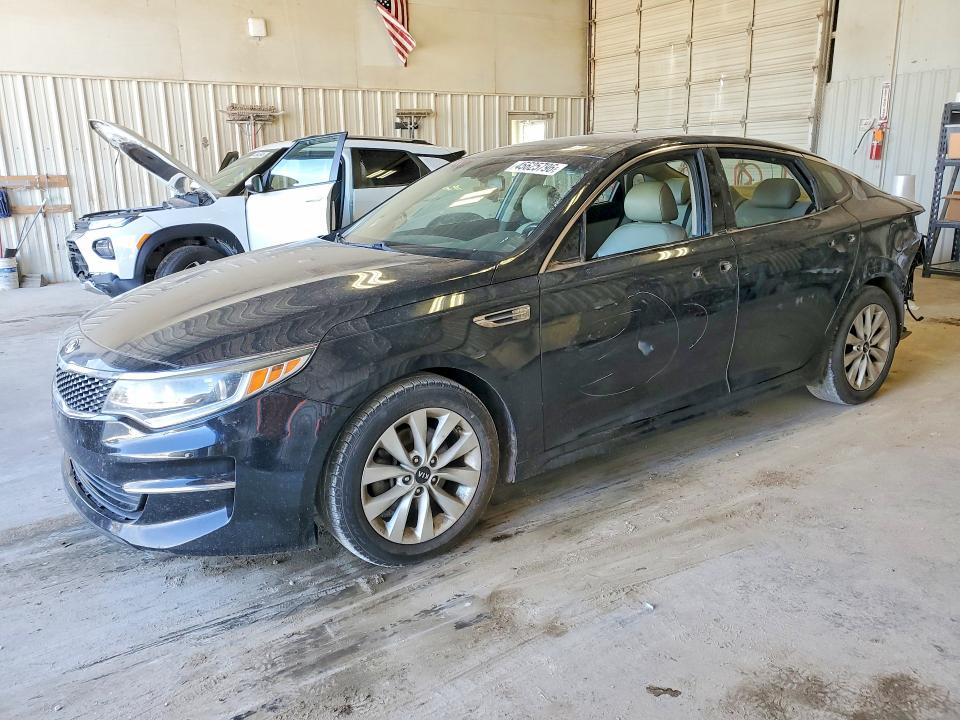 2016 KIA OPTIMA — VIN 5XXGU4L36GG004241