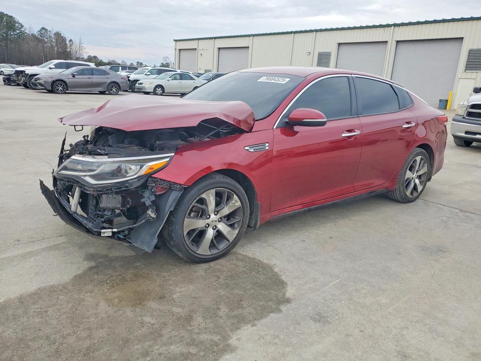 2019 KIA OPTIMA — VIN 5XXGT4L31KG331545