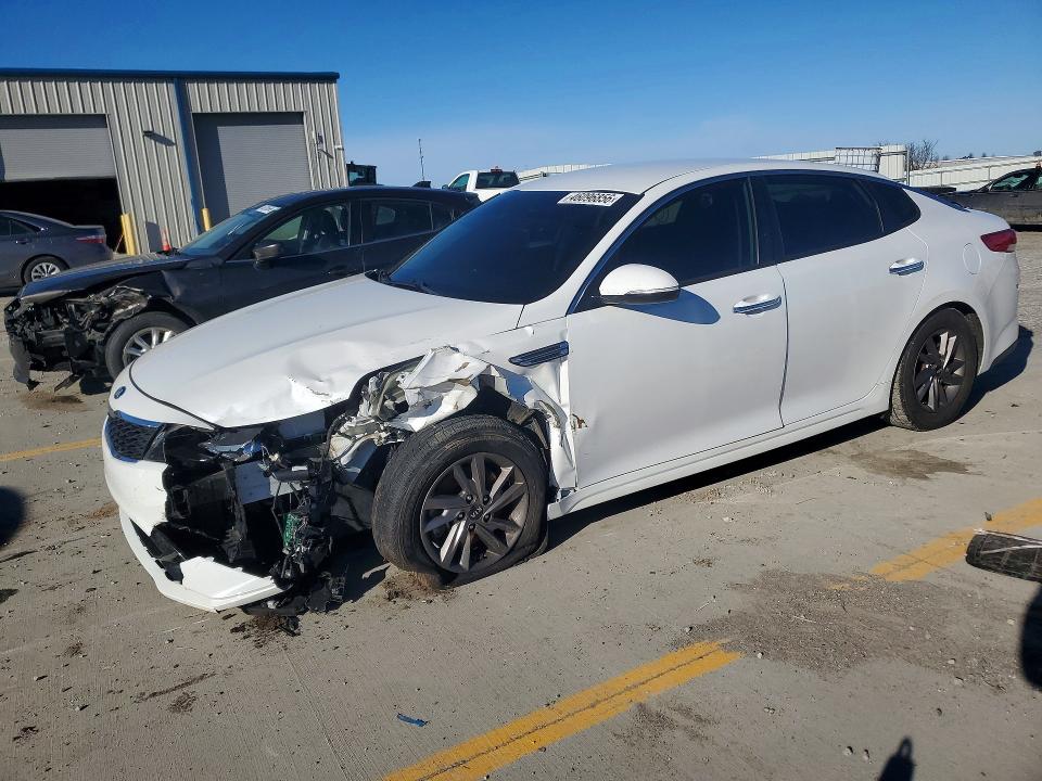 2020 KIA OPTIMA — VIN 5XXGT4L34LG414856
