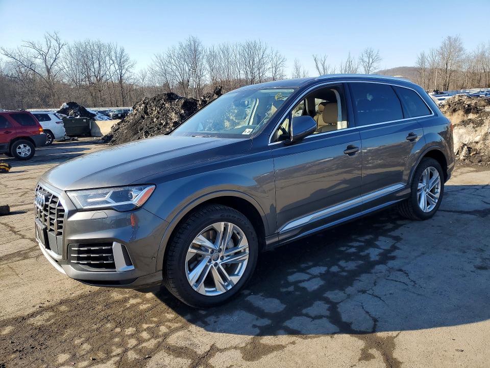2020 AUDI Q7 — VIN WA1LXAF76LD001051