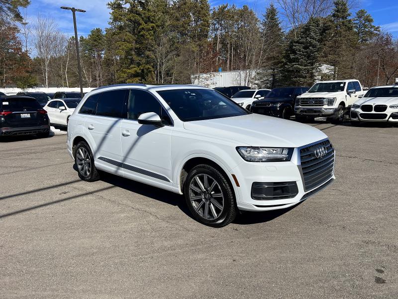 2017 AUDI Q7 — VIN WA1LAAF70HD050870