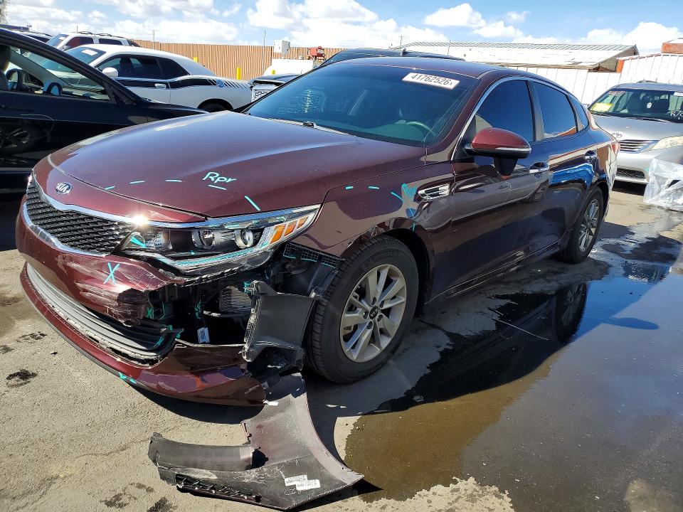 2016 KIA OPTIMA — VIN 5XXGT4L17GG075370