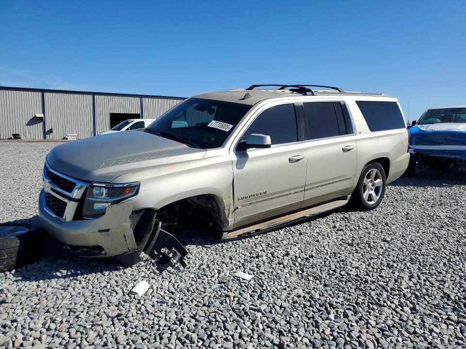 2015 CHEVROLET SUBURBAN — VIN 1GNSCJKC1FR245916