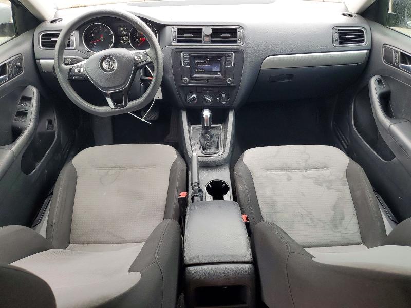 3VW2B7AJ8HM307487
