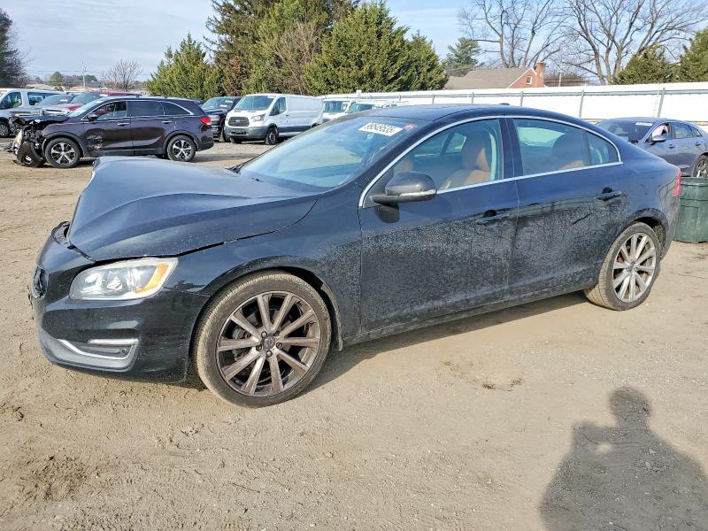 2017 VOLVO S60 — VIN LYV402HK3HB139489
