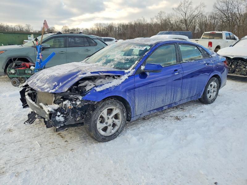 2021 HYUNDAI ELANTRA SE — VIN KMHLL4AG7MU111095