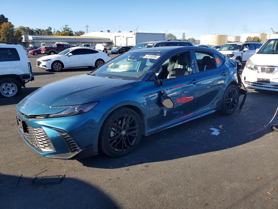2025 TOYOTA CAMRY — VIN 4T1DAACK0SU122396