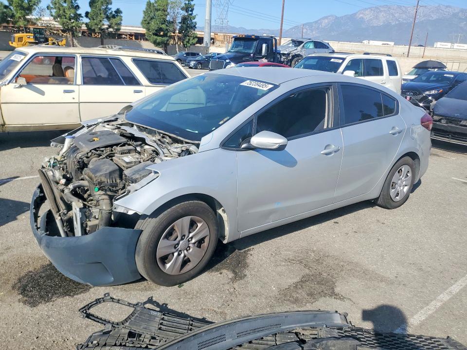 2017 KIA FORTE LX — VIN 3KPFL4A74HE094200