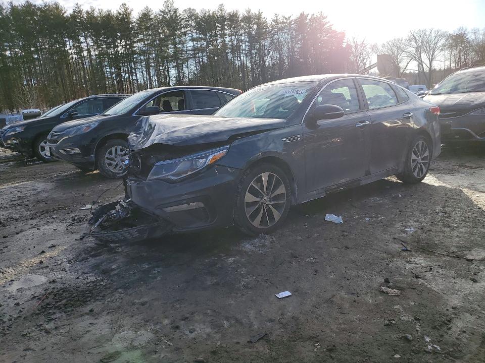 2019 KIA OPTIMA LX — VIN 5XXGT4L33KG300877