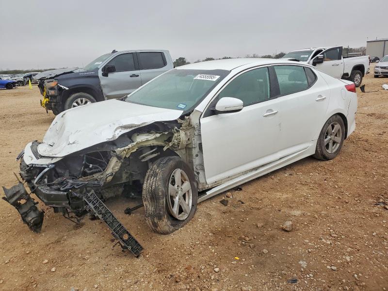 2015 KIA OPTIMA LX — VIN KNAGM4A77F5597761