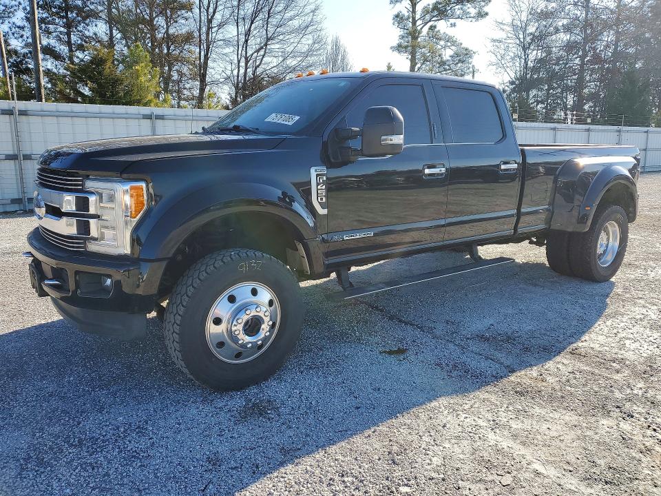 2018 FORD F450 — VIN 1FT8W4DT0JEB45024