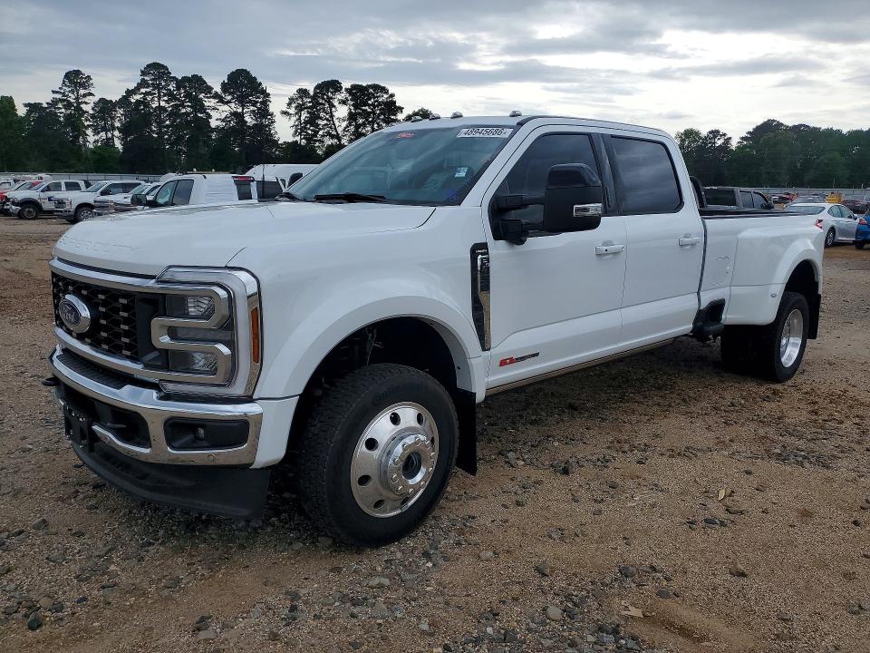 2024 FORD F450 — VIN 1FT8W4DM8REE46810