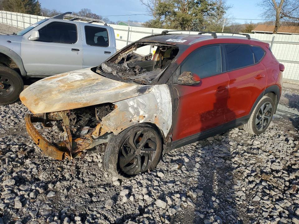 2016 HYUNDAI TUCSON — VIN KM8J3CA24GU248182