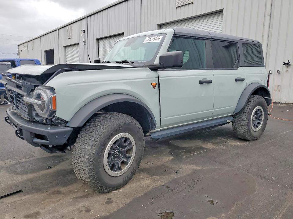 2022 FORD BRONCO — VIN 1FMEE5DH9NLB21261