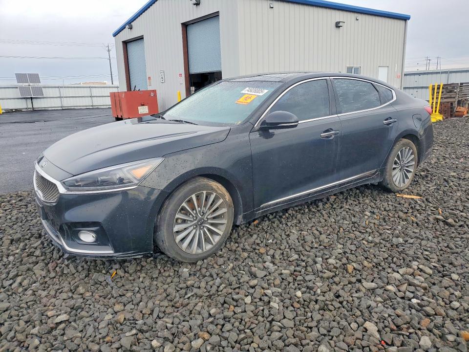 2017 KIA CADENZA PR — VIN KNALC4J13H5036327