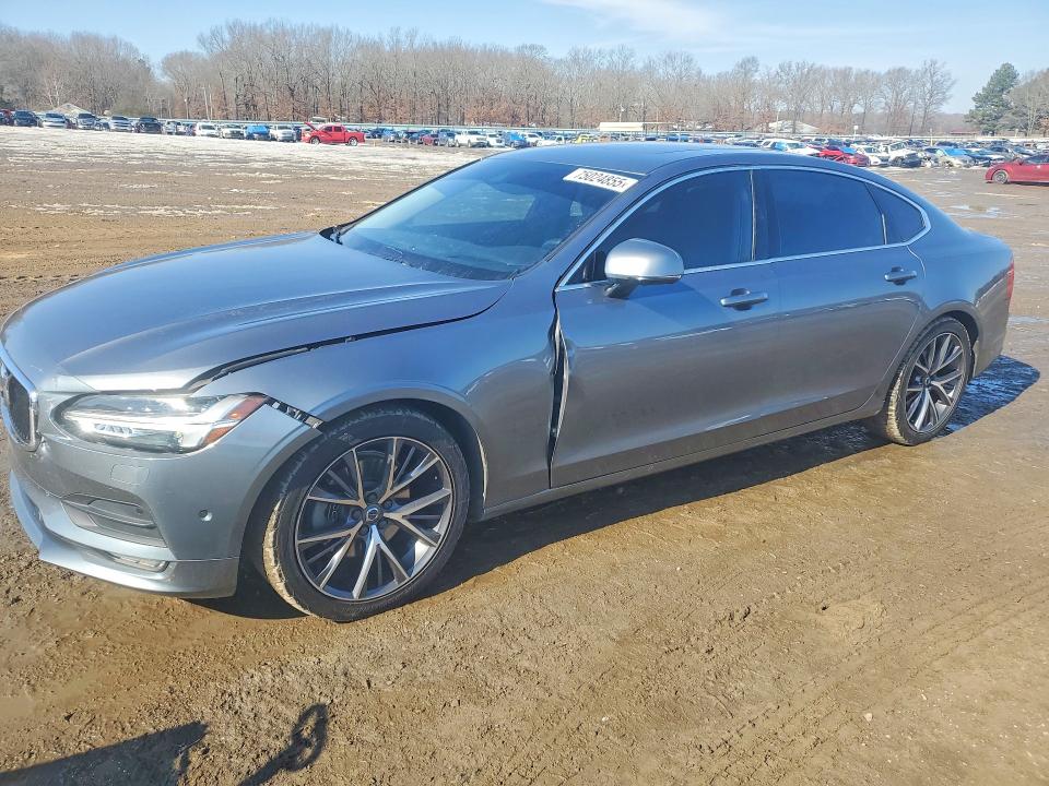 2018 VOLVO S90 — VIN LVY982AK1JP004958