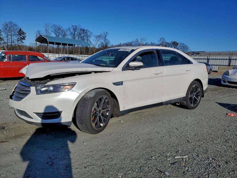 2015 FORD TAURUS SEL — VIN 1FAHP2E87FG158513