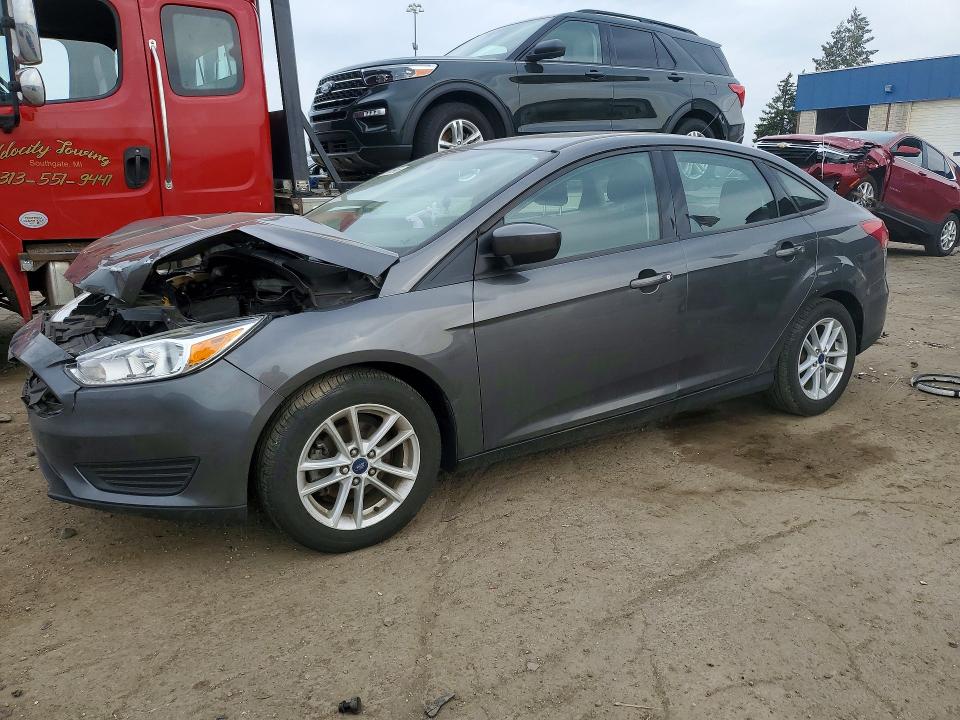 2018 FORD FOCUS — VIN 1FADP3F2XJL239813