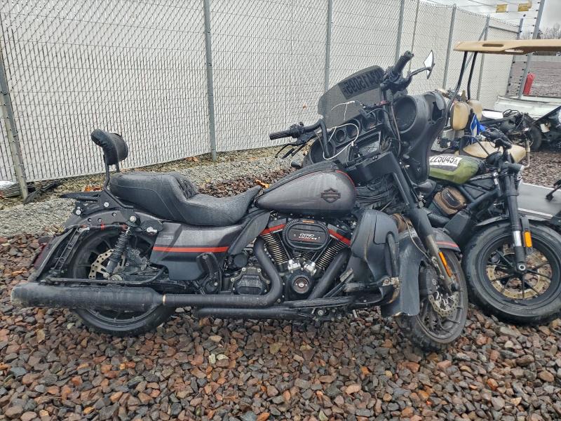 2018 HARLEY-DAVIDSON FLHXSE CVO — VIN 1HD1PXL16JB954544