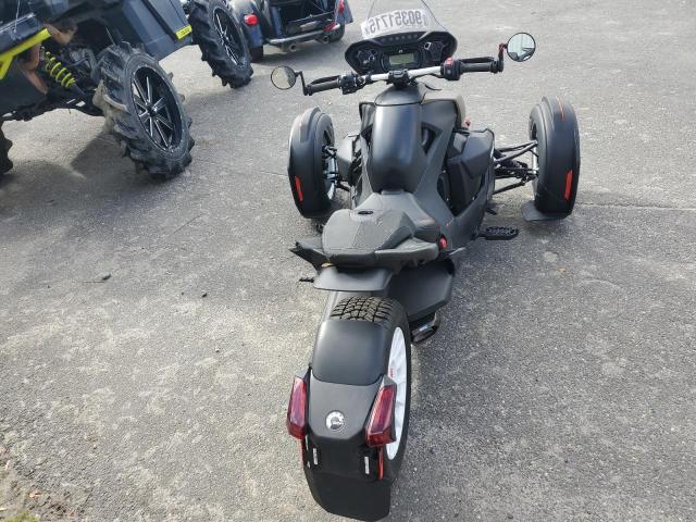 3JB2HEH27NJ000722