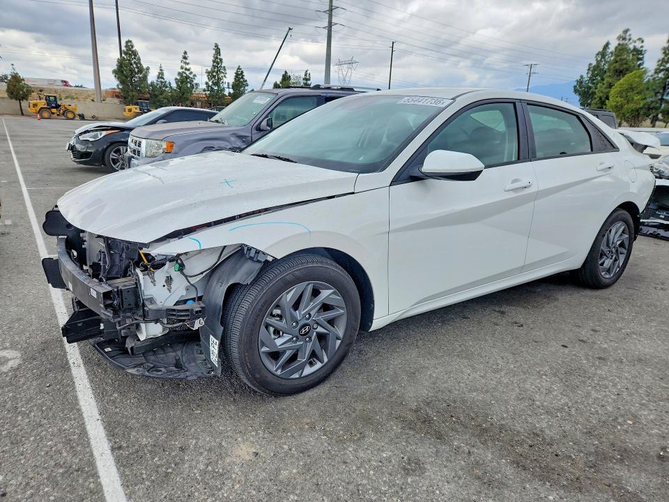 2024 HYUNDAI ELANTRA — VIN KMHLM4DJ7RU104370