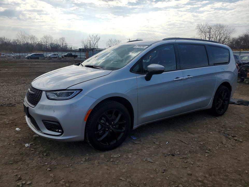 2023 CHRYSLER PACIFICA — VIN 2C4RC3BG2PR589451