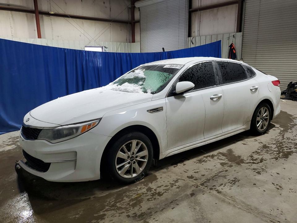 2018 KIA OPTIMA — VIN 5XXGT4L33JG231204