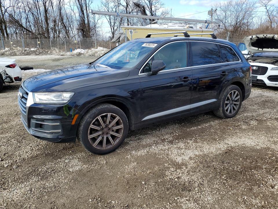 2017 AUDI Q7 — VIN WA1LAAF72HD006790