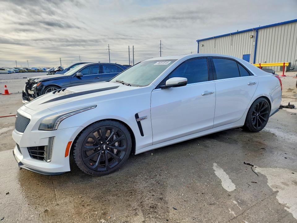 2016 CADILLAC CTS-V — VIN 1G6A15S68G0194452