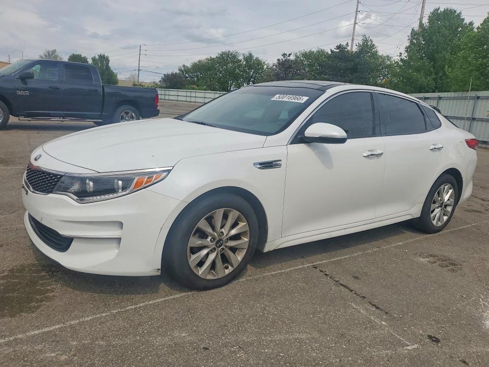2016 KIA OPTIMA — VIN 5XXGU4L35GG014162