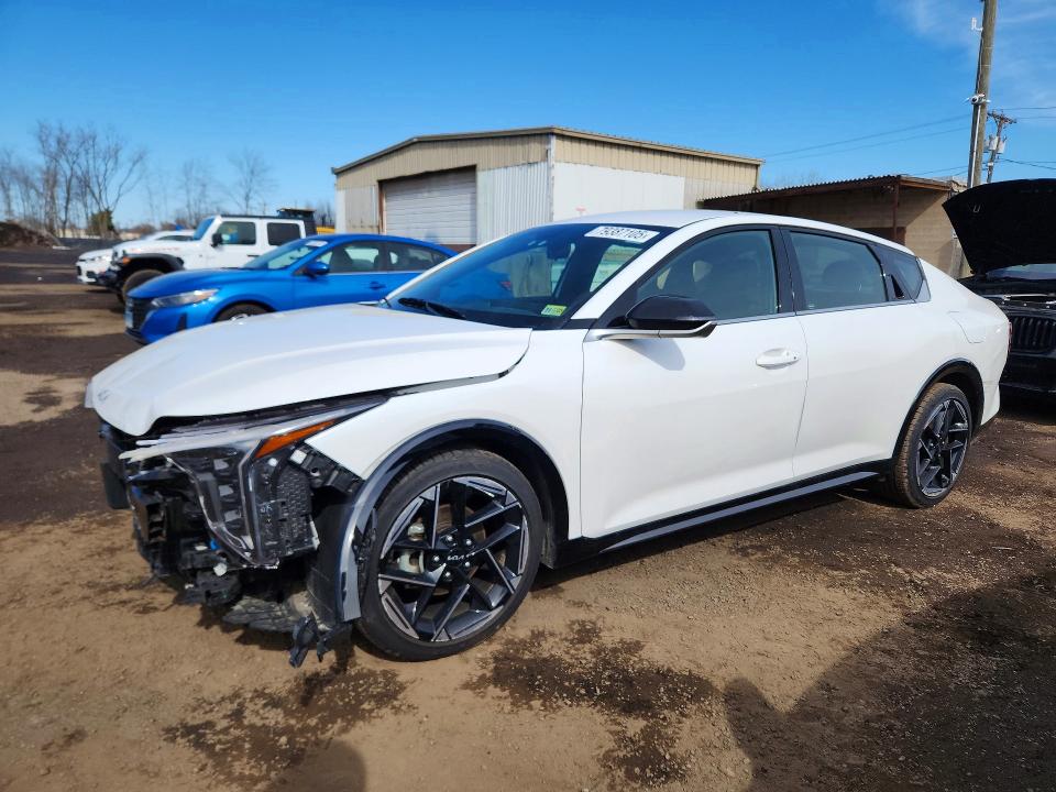2025 KIA K4 — VIN 3KPFW4DE8SE041959