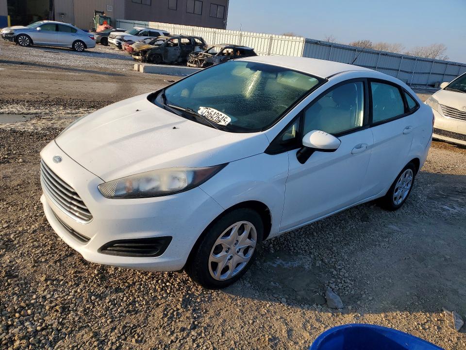 2016 FORD FIESTA — VIN 3FADP4AJ4GM111319