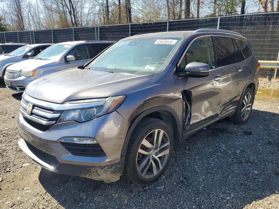 2017 HONDA PILOT — VIN 5FNYF6H94HB045110