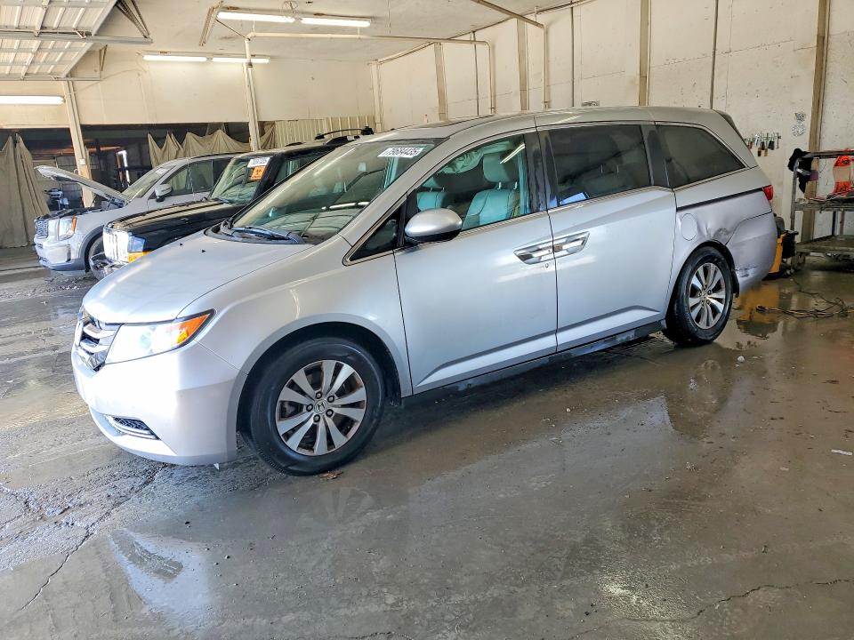 2015 HONDA ODYSSEY — VIN 5FNRL5H61FB048301