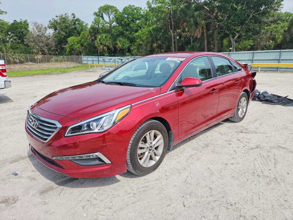 2015 HYUNDAI SONATA — VIN 5NPE24AF2FH206071