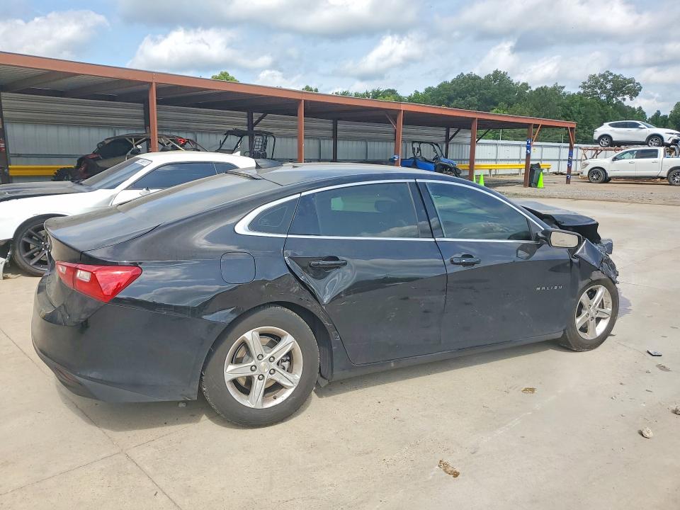 1G1ZB5ST3PF176787