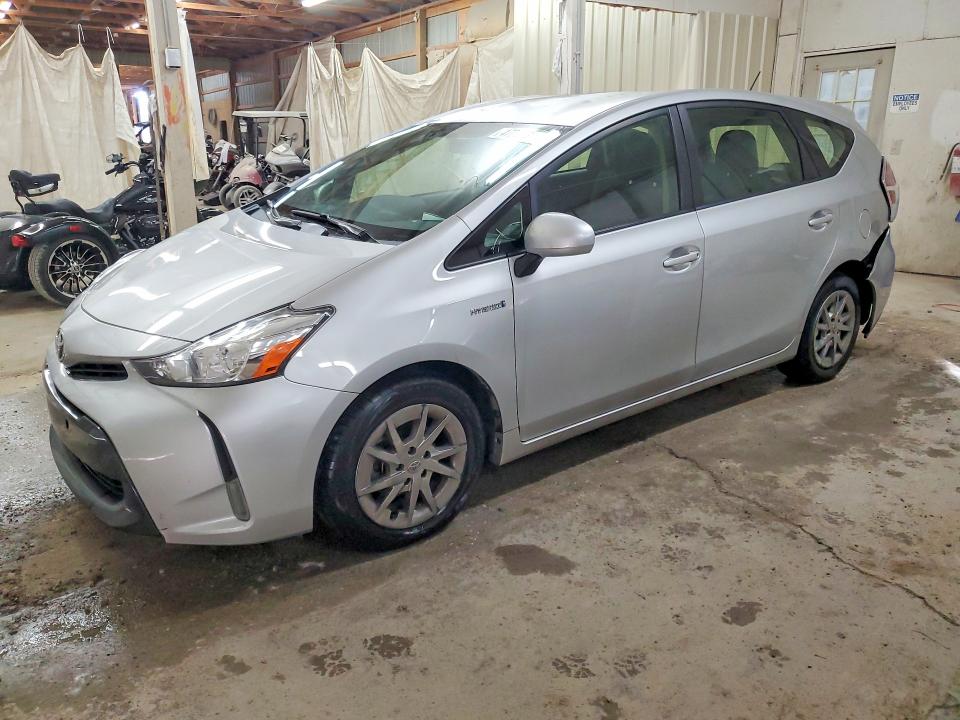 2015 TOYOTA PRIUS V — VIN JTDZN3EU3FJ019702