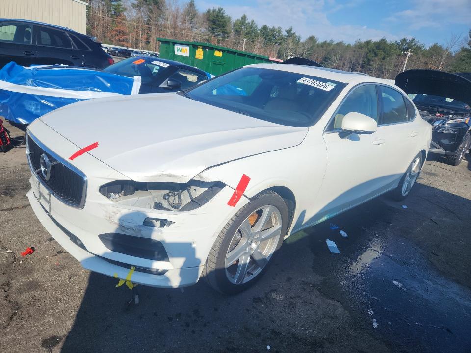 2018 VOLVO S90 — VIN LVY992MK7JP021210