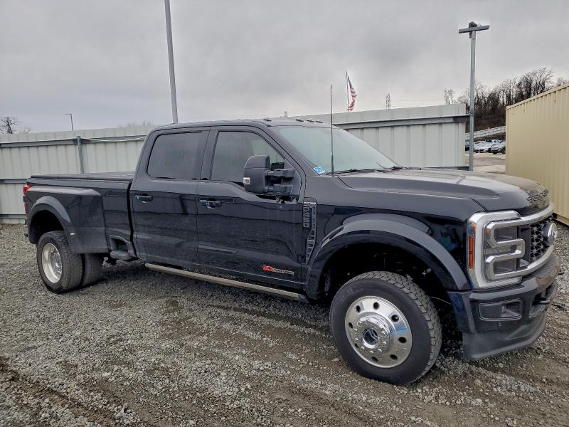 2025 FORD F450 — VIN 1FT8W4DM3SED31537