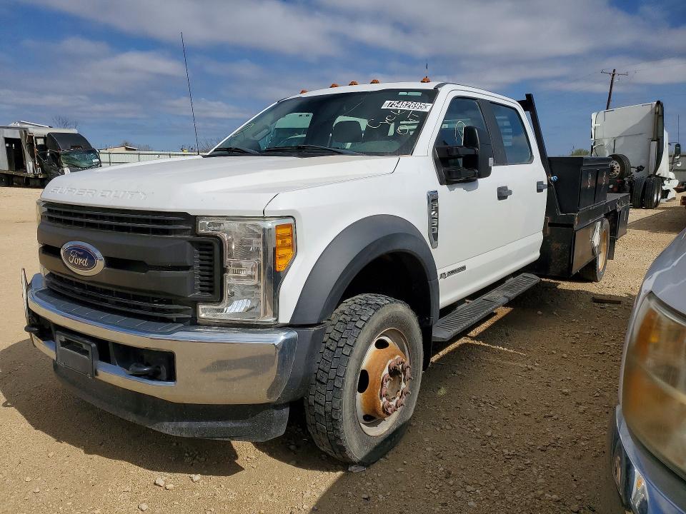 2017 FORD F450 — VIN 1FD0W4HT0HEF00142