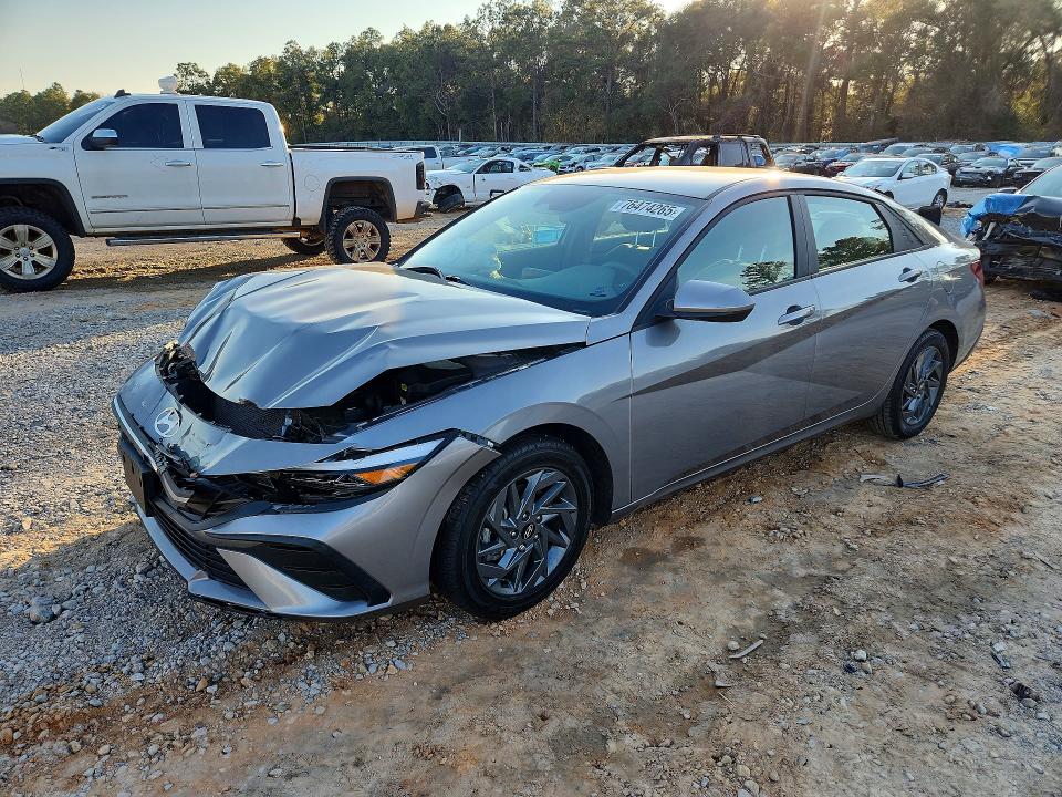 2024 HYUNDAI ELANTRA — VIN KMHLM4DG4RU806764