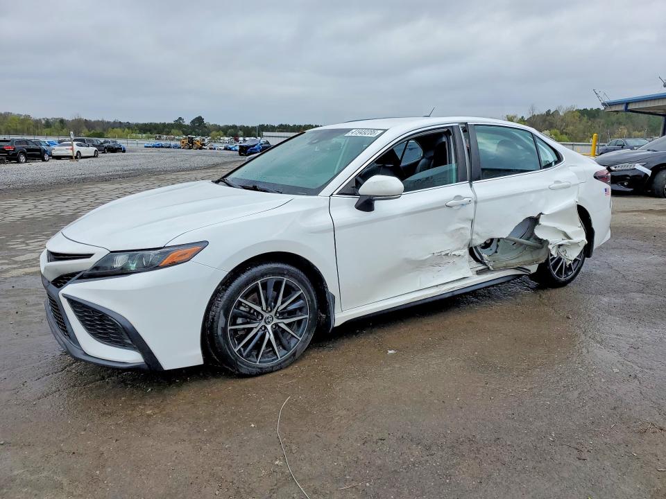 2022 TOYOTA CAMRY — VIN 4T1G11AKXNU639337