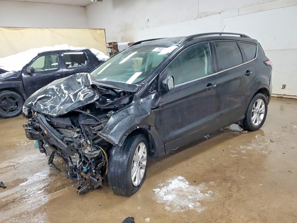 2018 FORD ESCAPE — VIN 1FMCU9HD3JUB88354