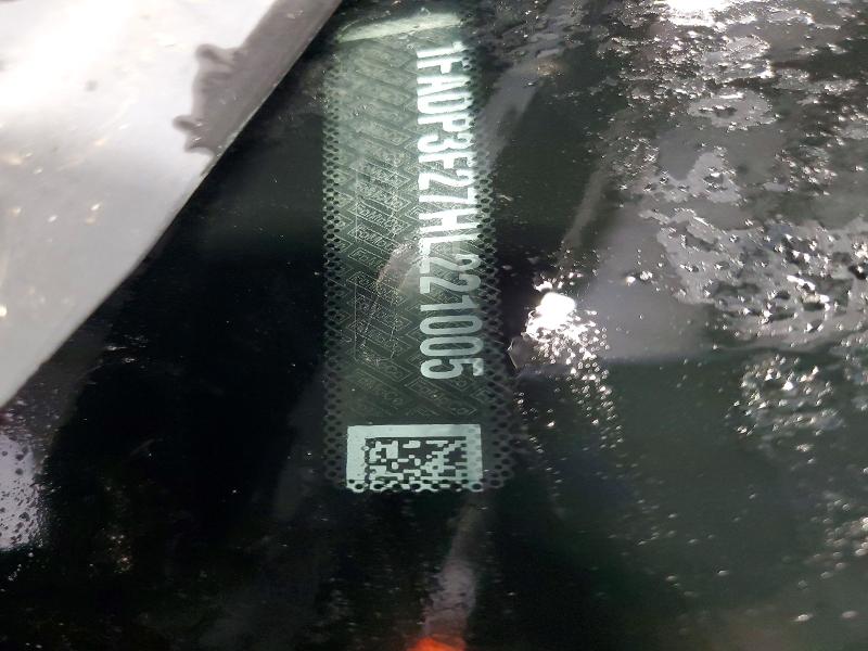 1FADP3F27HL221005