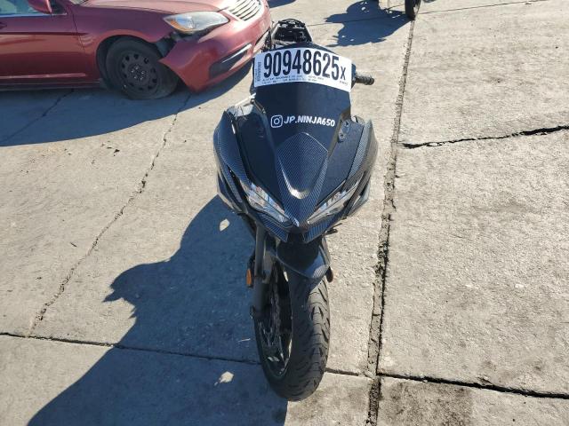 ML5EXEN18NDA75641