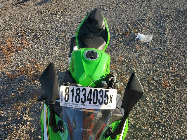 ML5EXGH17SDA56842