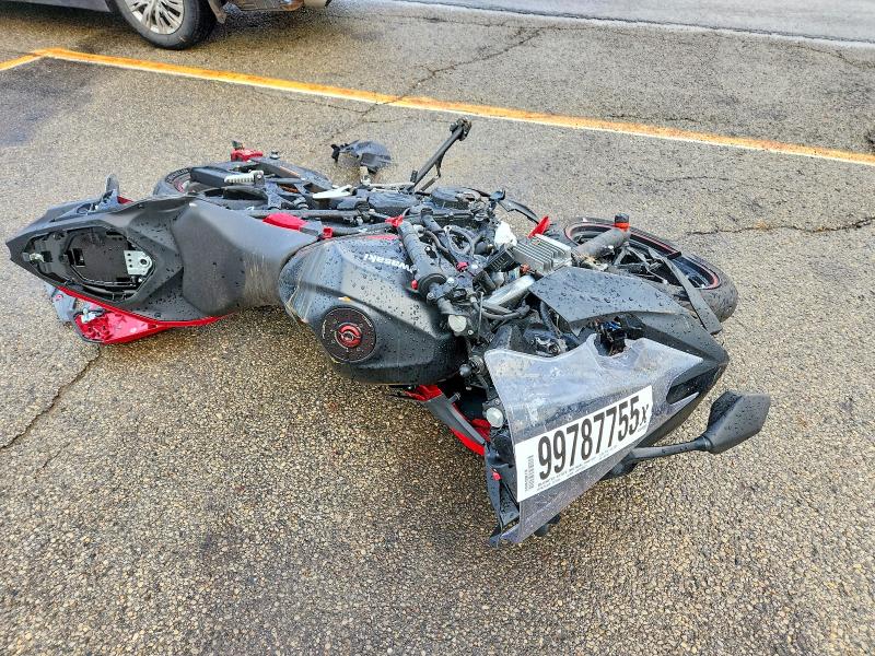 2024 KAWASAKI EX500 A — VIN ML5EXGJ10RDA07728